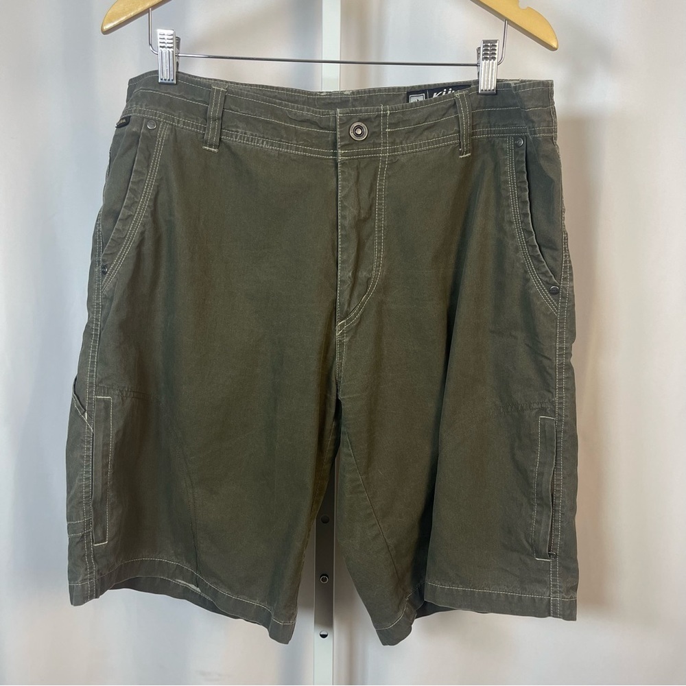 KUHL Men's Size 36 Cargo Shorts Gorpcore Outdoor Hiking Camp Camping Active